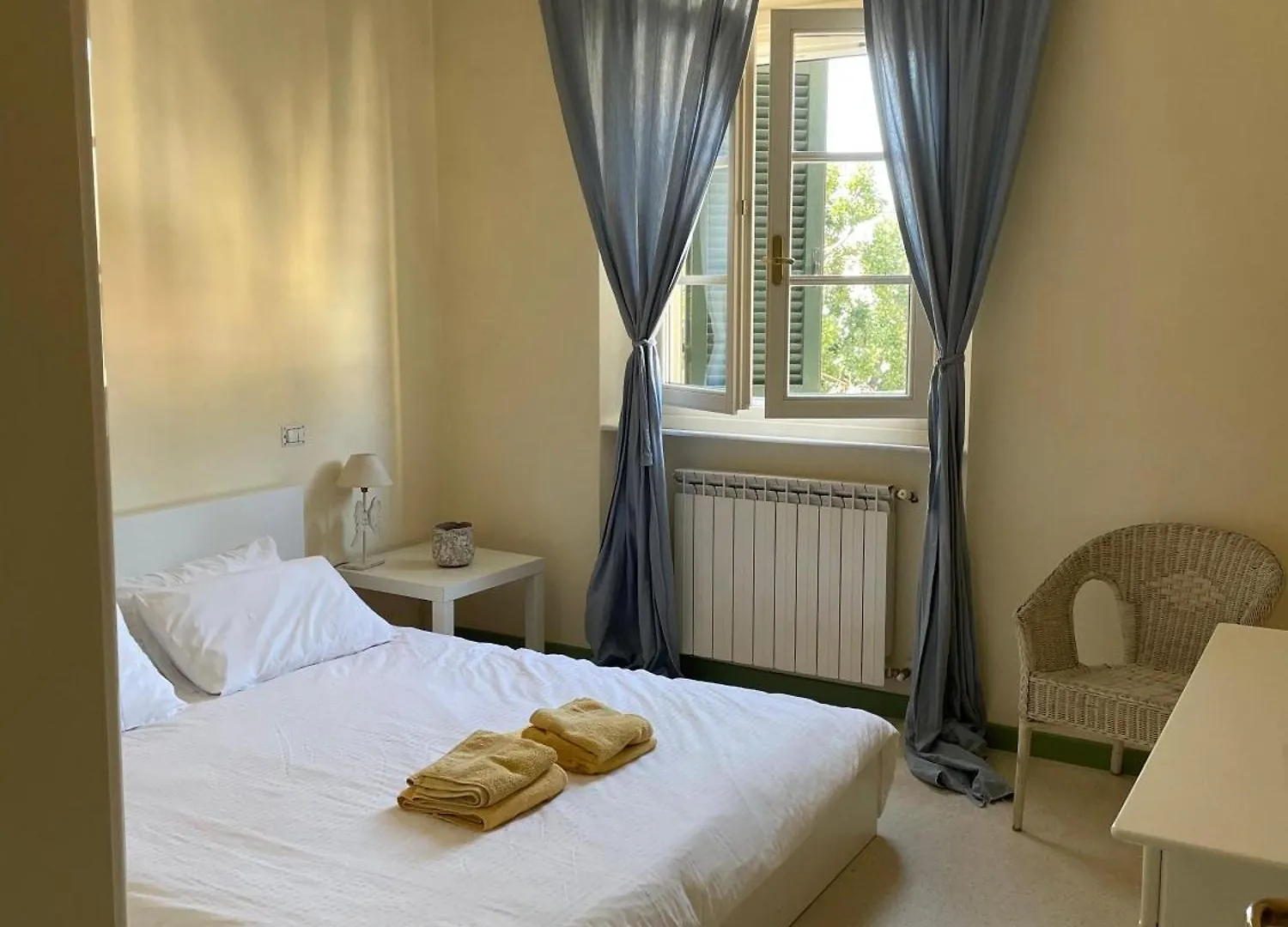 Elegant Apartment In Pietrasanta