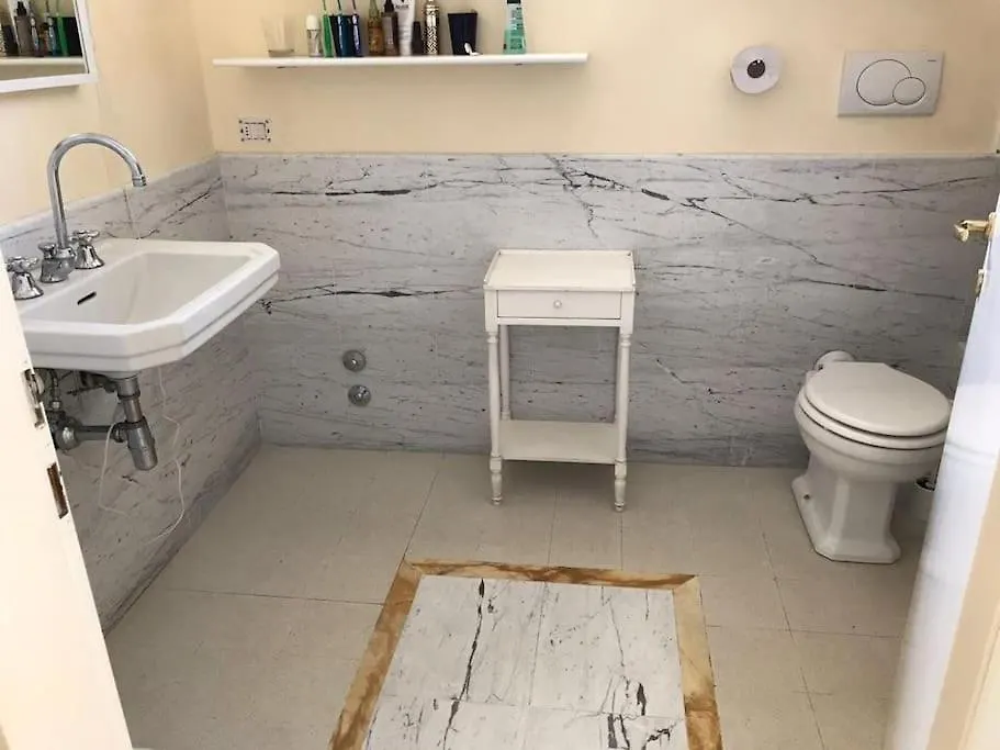 Elegant Apartment In Pietrasanta Italy